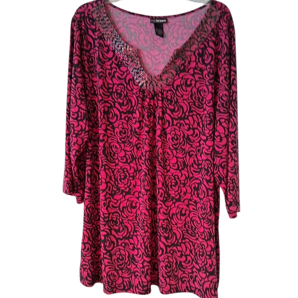 Lane Bryant Pink and Black Floral Tunic Top With 3/4 Sleeves Size 22-24